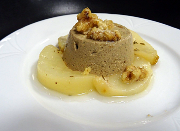 Fondant de cèpes aux poires et aux noix